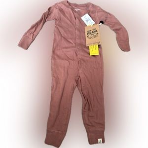 NWT organic onesies 18 months